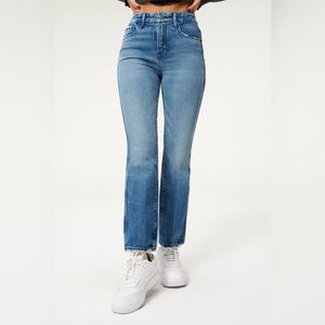 Women's Good American Good Curve Straight Jeans